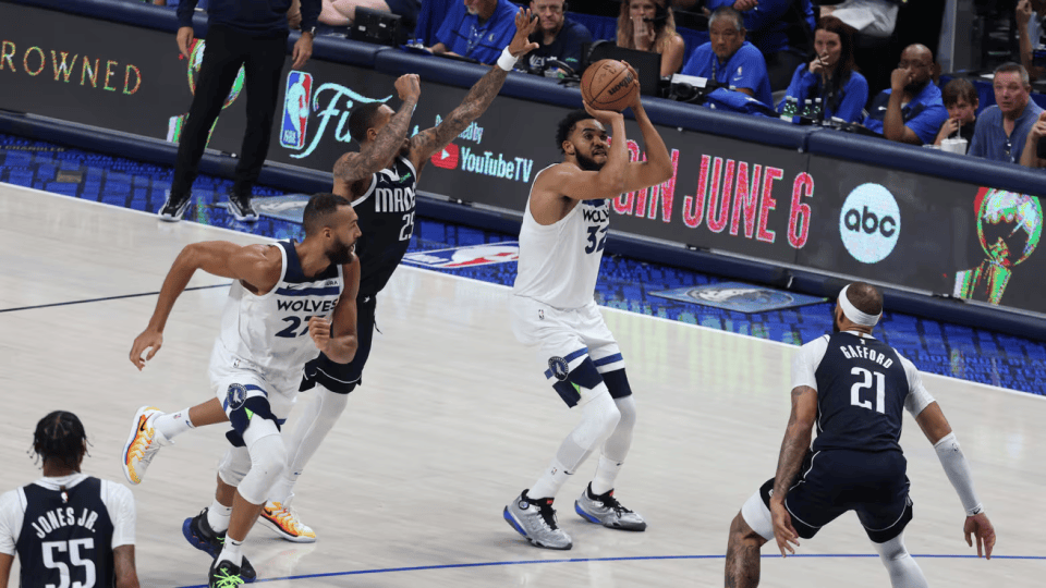 唐斯交易暂未完成！NBA官网晒15大数据：他能给尼克斯带来什么？