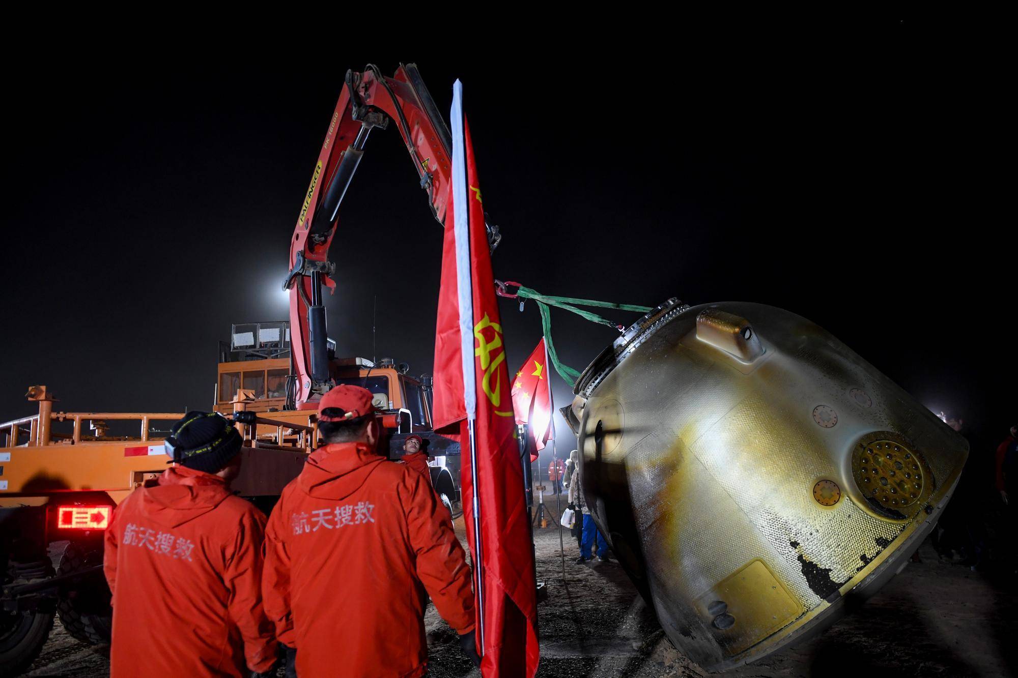 现场见证“神十八”乘组额济纳东风着陆场凯旋！
