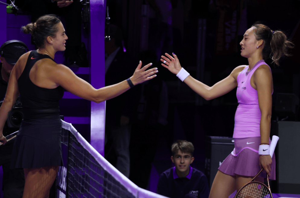 总决赛再负萨巴伦卡,郑钦文:我没机会难过