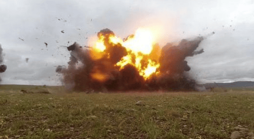 彻底不忍了！美媒叫嚣备战，决心丝毫不动摇？解放军就统一方式交底