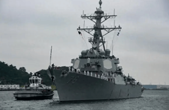 终于封海！“大鱼”全部冒头！解放军不再口头警告，突发震撼一幕