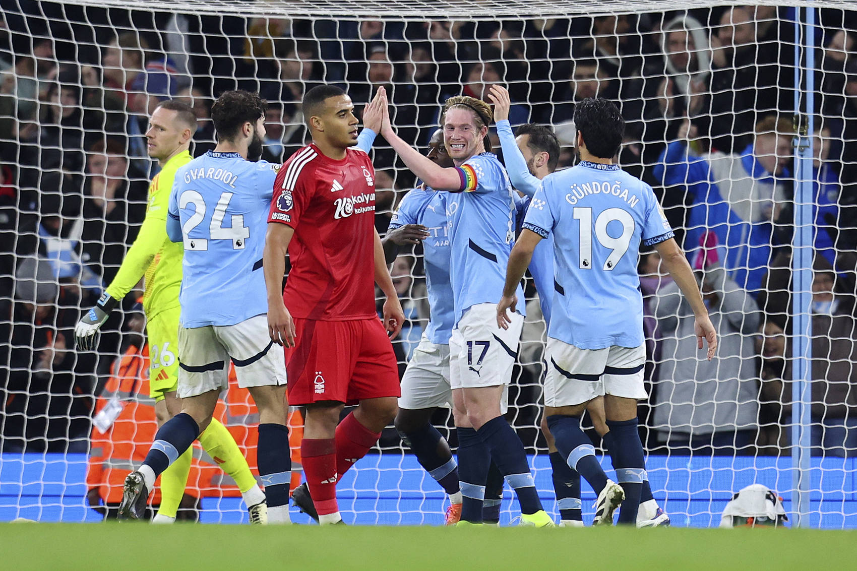 英超-德布劳内传射哈兰德助攻 曼城3-0森林近8场首胜