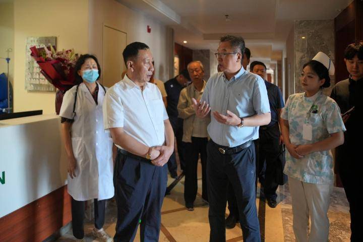 哈尔滨市第二医院海南分院与黑龙江省公安厅签署共建协议，为离退休公安干警身体健康保驾护航