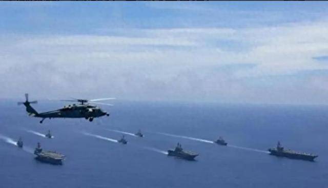 大陆多艘舰船绕台，台海巡一对一监控，双方对峙最近时仅45米