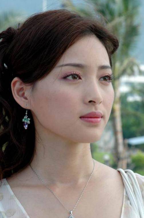 倒霉的演员甘婷婷:演了个潘金莲,居然把自己的下半辈子搭进去了