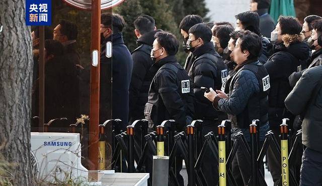 韩公调处和总统警卫处对峙持续 暂无妨碍执行公务人员被捕