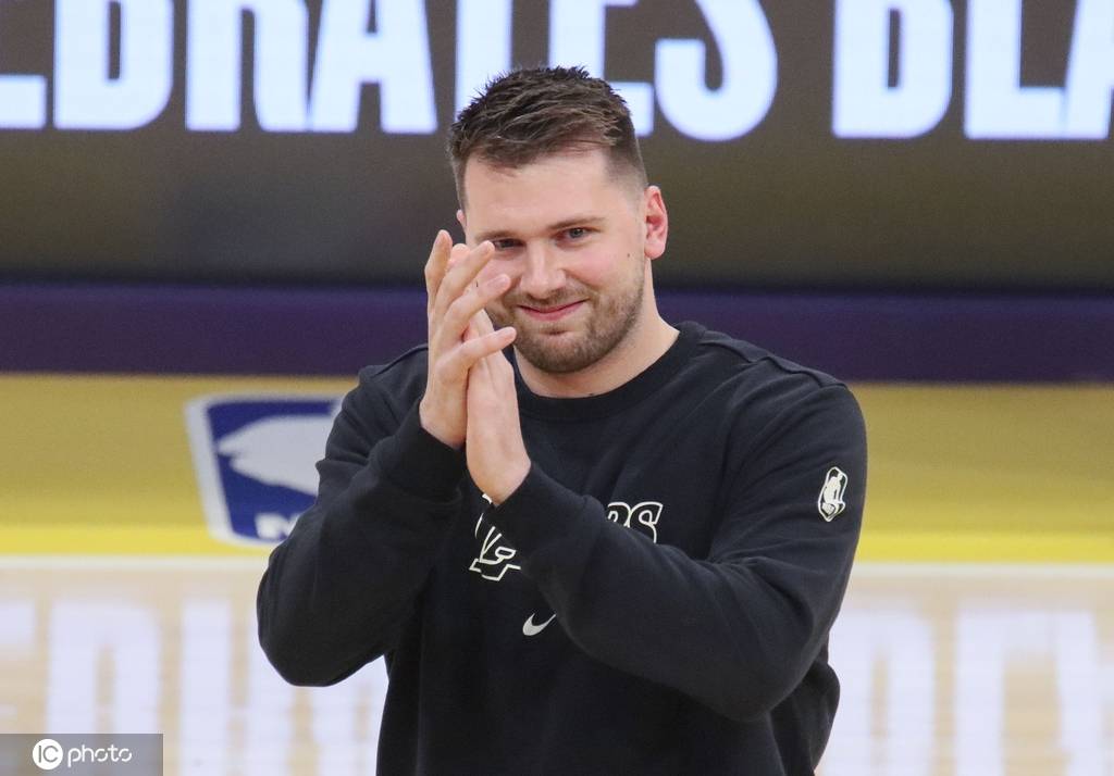 2025截止日盘点：疯狂与理性并存 湖人真的赢麻了？