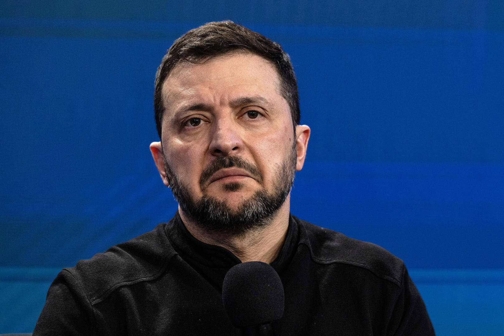 俄乌冲突3周年①：被怼“喜剧演员”，成为“弃子”？为辞职开条件的泽连斯基将何去何从