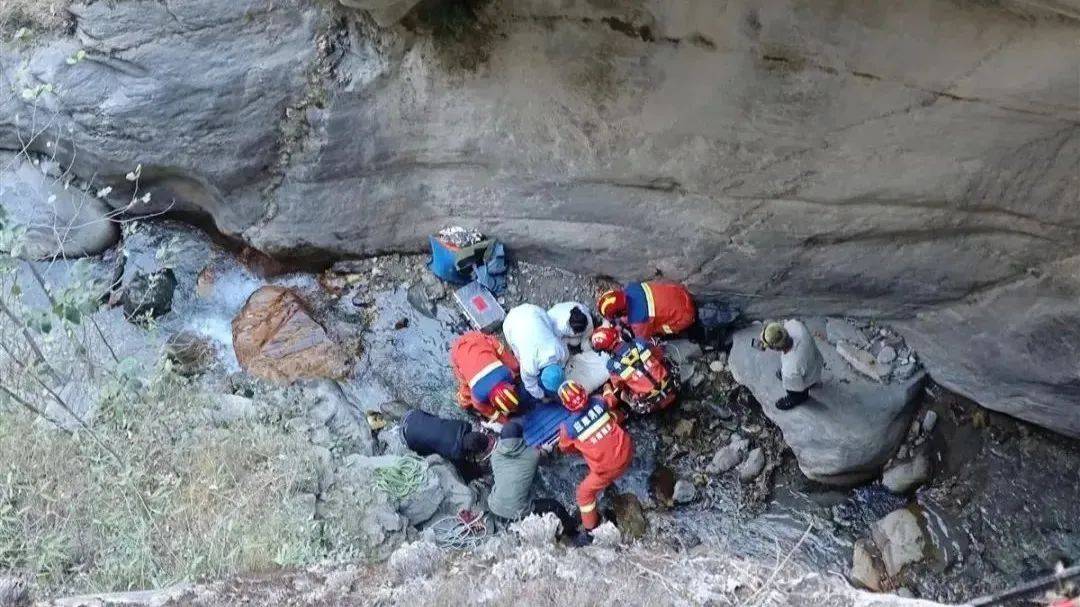 女孩逃票进景区坠亡，景区补偿4万元后家属再次索赔95万，法院判决