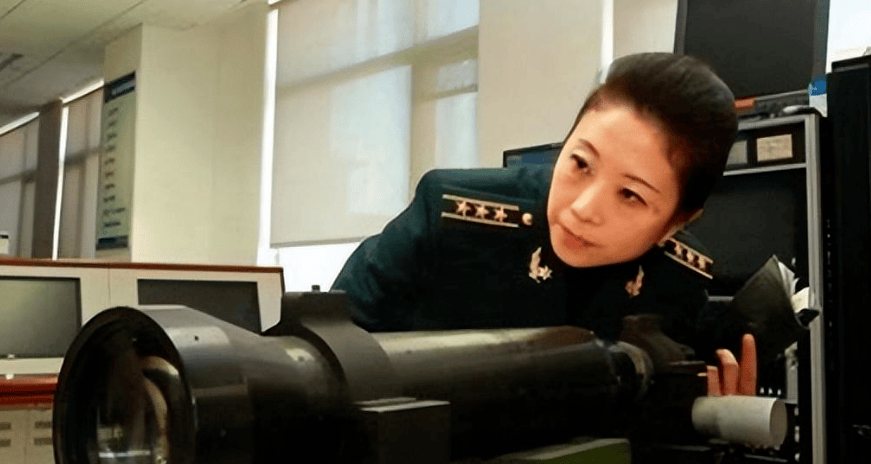 一举攻破我国50年技术瓶颈!山东女子造出“天眼导弹”,美高薪挖人梦碎