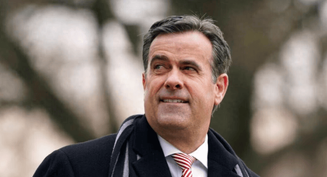 普京低估中国了！万没料到，中方大手笔，送俄“死对头”2份大礼