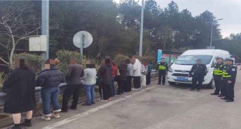 “黑车”往返广东湖南拉客被查，每人收费260元！拟罚1万