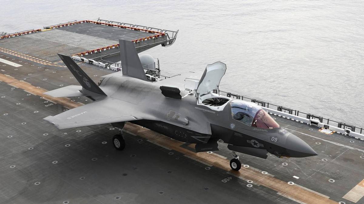 太强了！研发十六年的攻击-11，是为歼-36、歼-20S和076准备的？