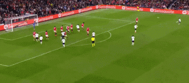 最后时刻连进三球 “红魔”又奉献上一场经典逆转