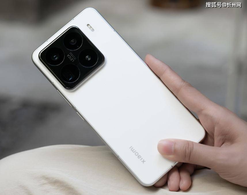 小米顶尖“小钢炮”手机，现已降价901元，512GB+3nm芯片+无网通信