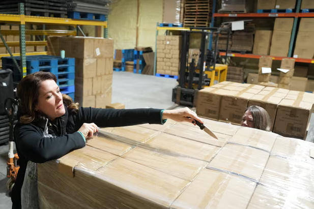 沃尔玛首席财务官：在美销售商品三分之一依赖全球进口，中墨是“最重要的”供应国