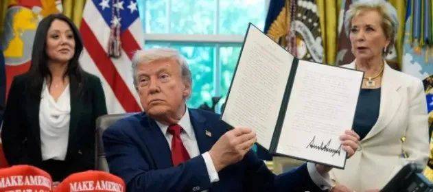 关税战反转了，特朗普“驳斥”我外交部发言人，日韩拒绝站队美国