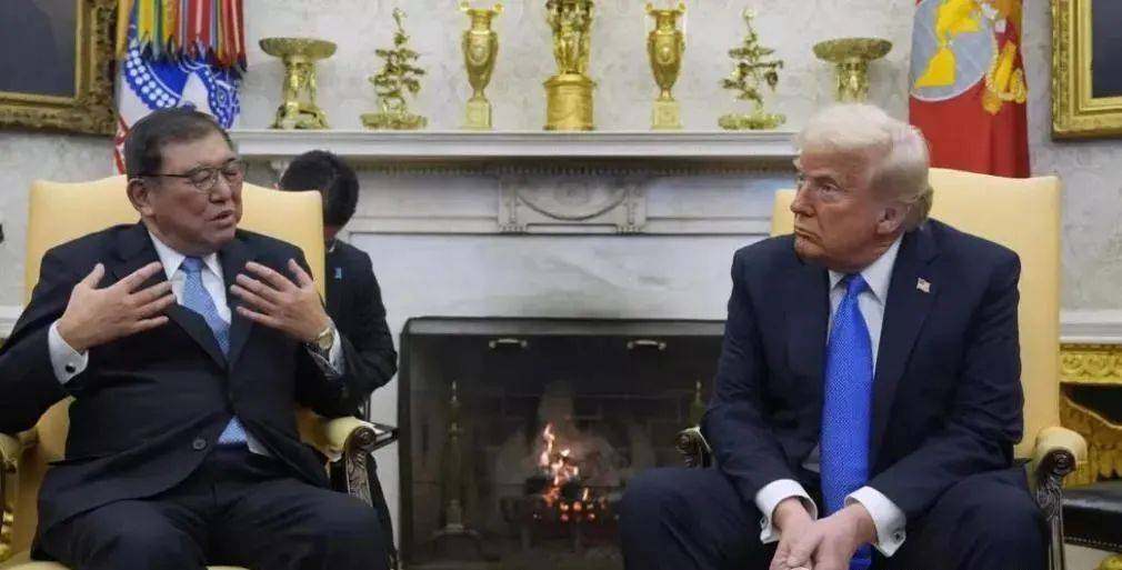 关税战反转了，特朗普“驳斥”我外交部发言人，日韩拒绝站队美国