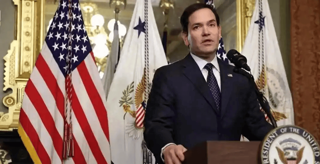 终于闹崩，美代表拒绝出席，中俄被排除在外，普京罕见打破惯例