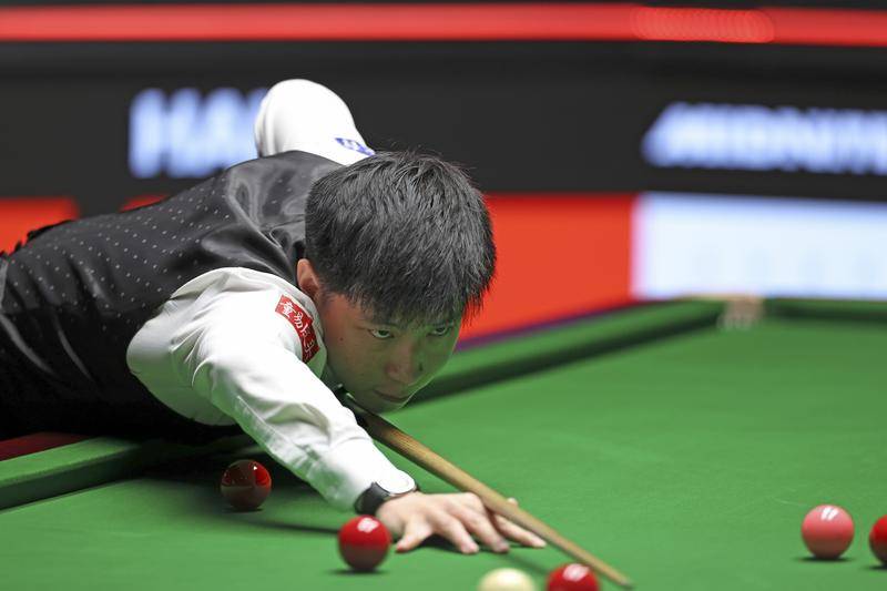 斯诺克世锦赛决赛第二阶段结束：赵心童11-6领先威廉姆斯