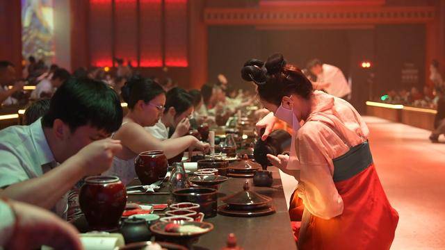 河南洛阳：打造沉浸式消费场所 释放市场活力