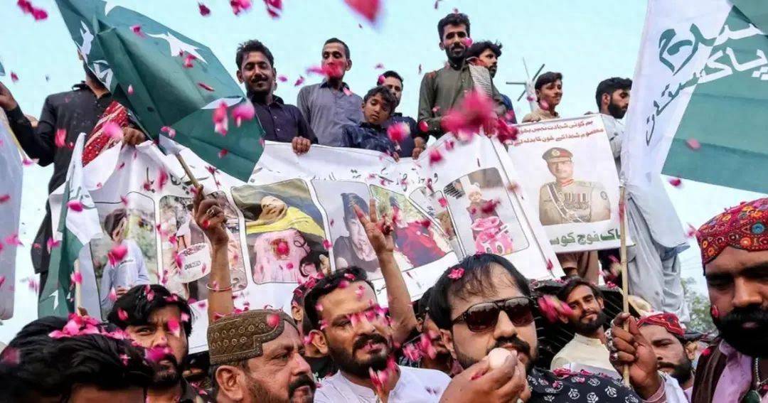 印度对70国炫耀“胜利”，唯独不敢邀请中方，担心中方识破虚实！