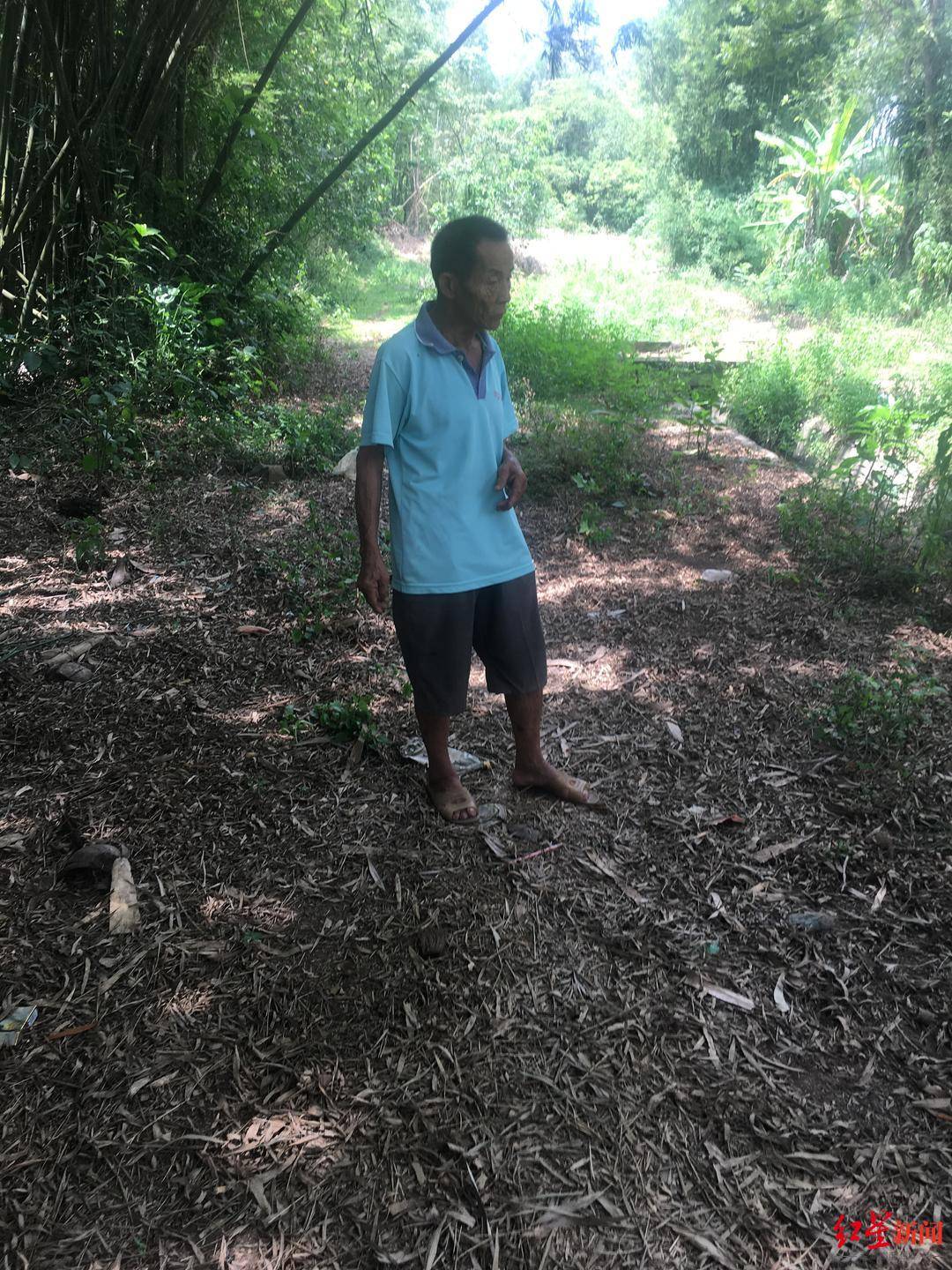 七旬老人为救孙砍伤醉汉获刑8个月 被认定正当防卫2年后，提起128万元国赔