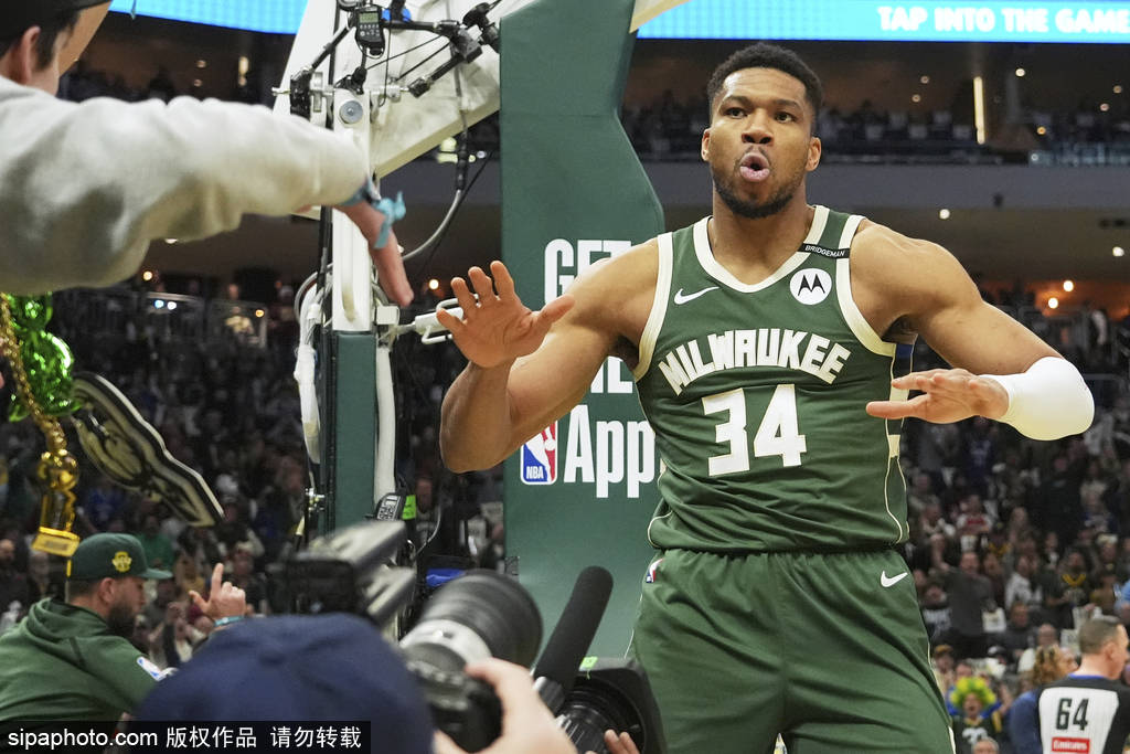 震撼!字母哥索要交易?雄鹿队豪赌前8顺位签,NBA格局将变天!