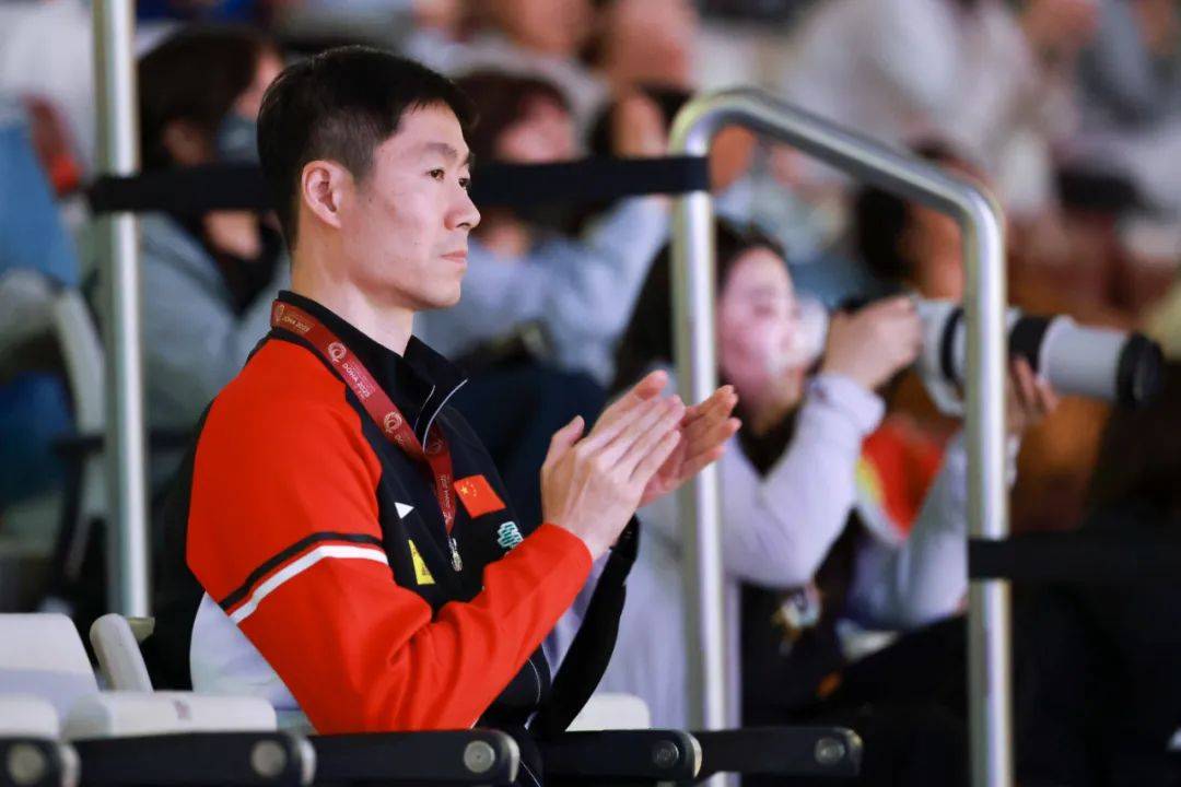 为什么受伤的总是王楚钦？幸好这次，有王励勤挺他