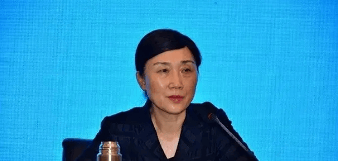 正部级李微微被公诉！曾被批大搞“全家腐”