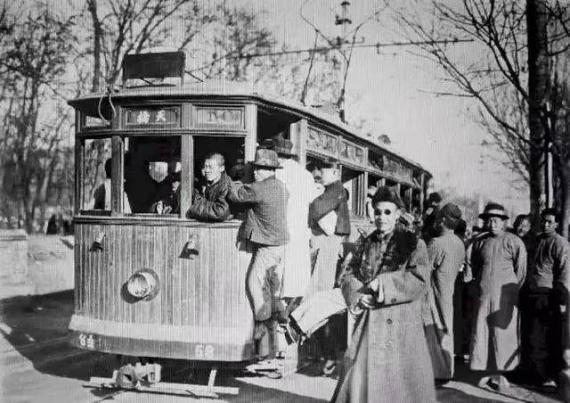 “90后”北京小伙,6年时间从故纸堆找回北京有轨电车