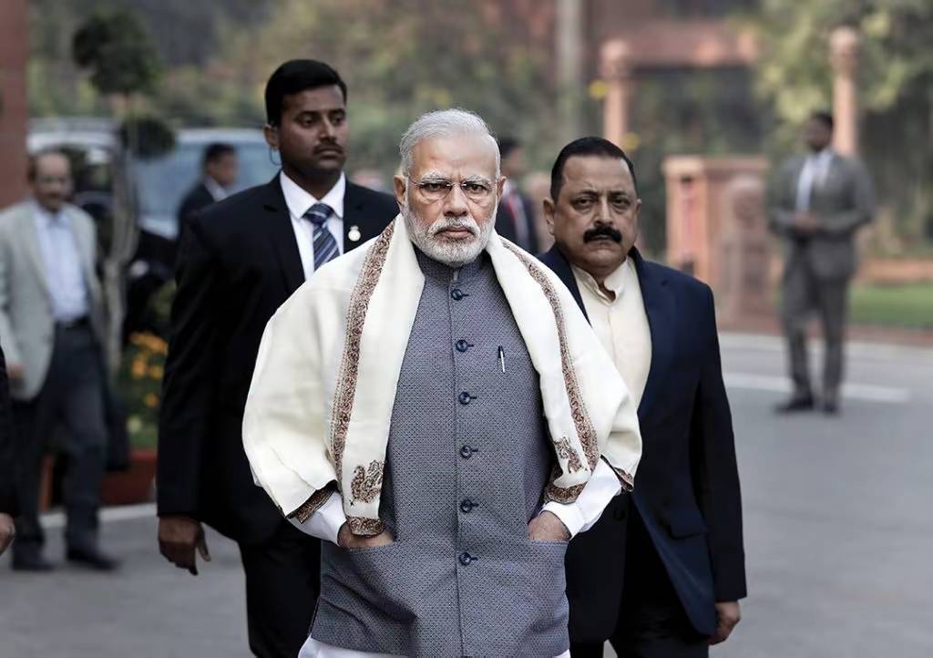 又打起来了!印军再次开火,30多人被击毙,局势愈发严峻!