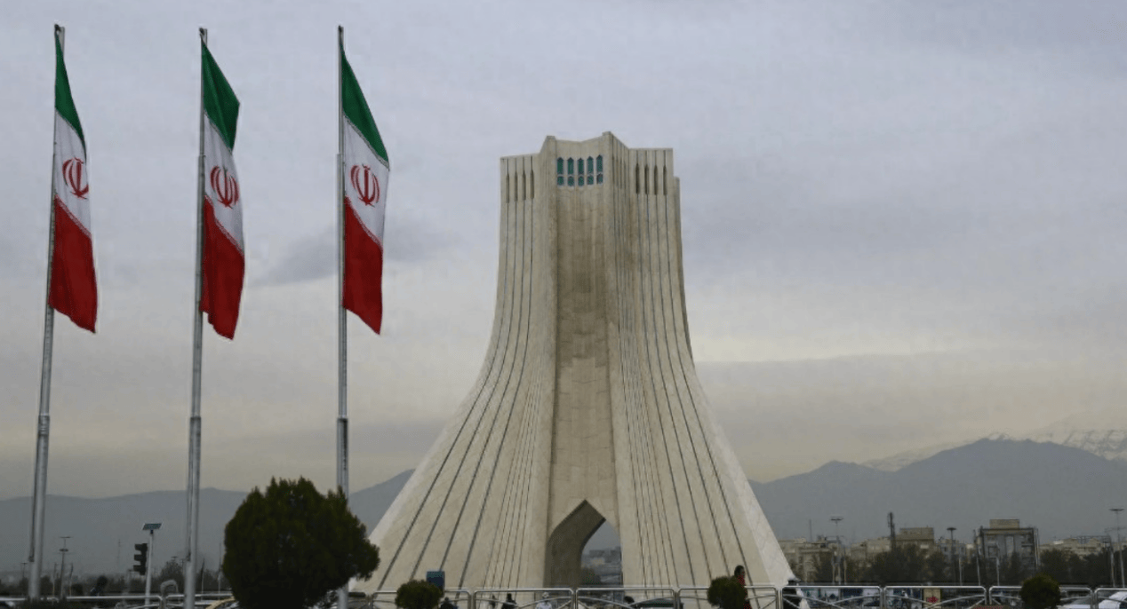 斩立决!哈梅内伊杀鸡儆猴,处决一名以色列间谍,中方表态信号强烈