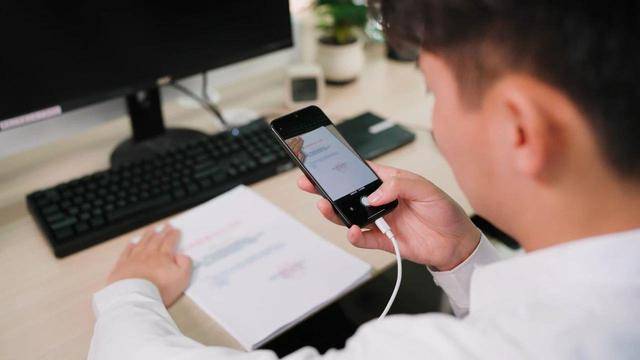 精心布局、因人下套！境外间谍重点围猎我国公职人员