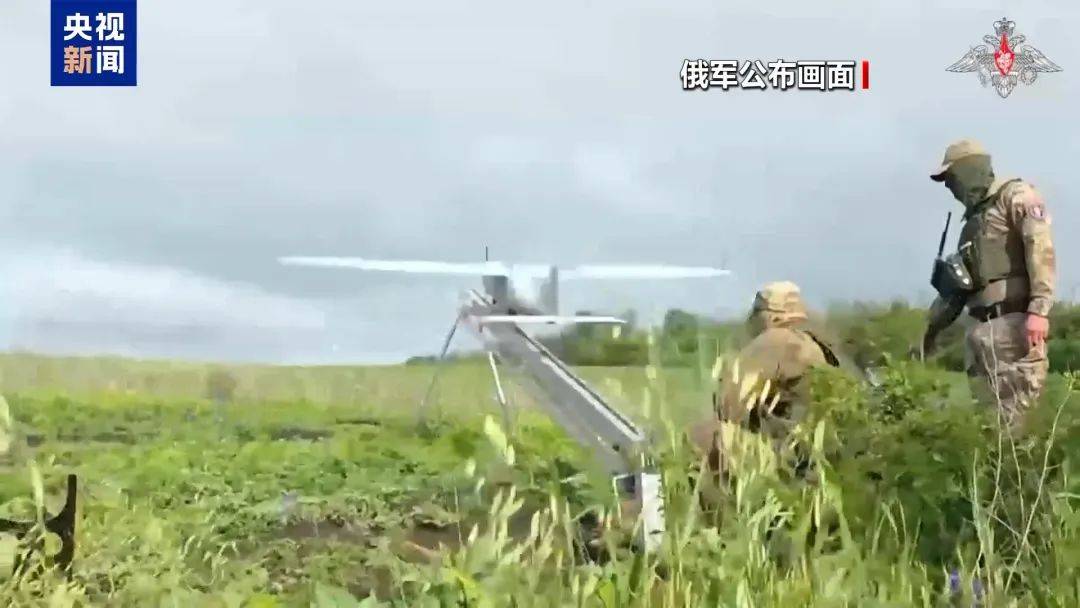 乌克兰首都基辅持续传出爆炸声，俄：用“匕首”高超音速导弹等对乌军用机场进行集群打击