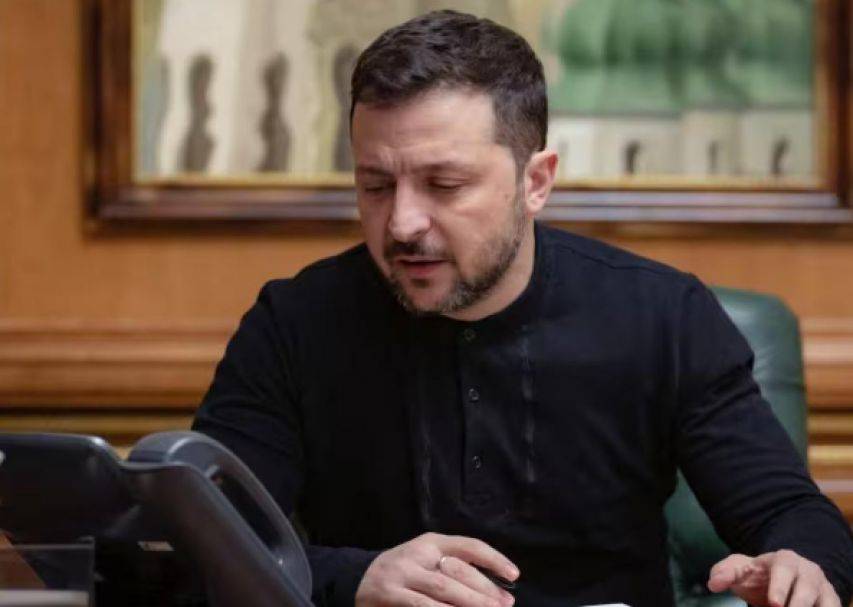 民调转变，乌克兰出现罕见一幕，真要打到最后一人？俄换了新打法