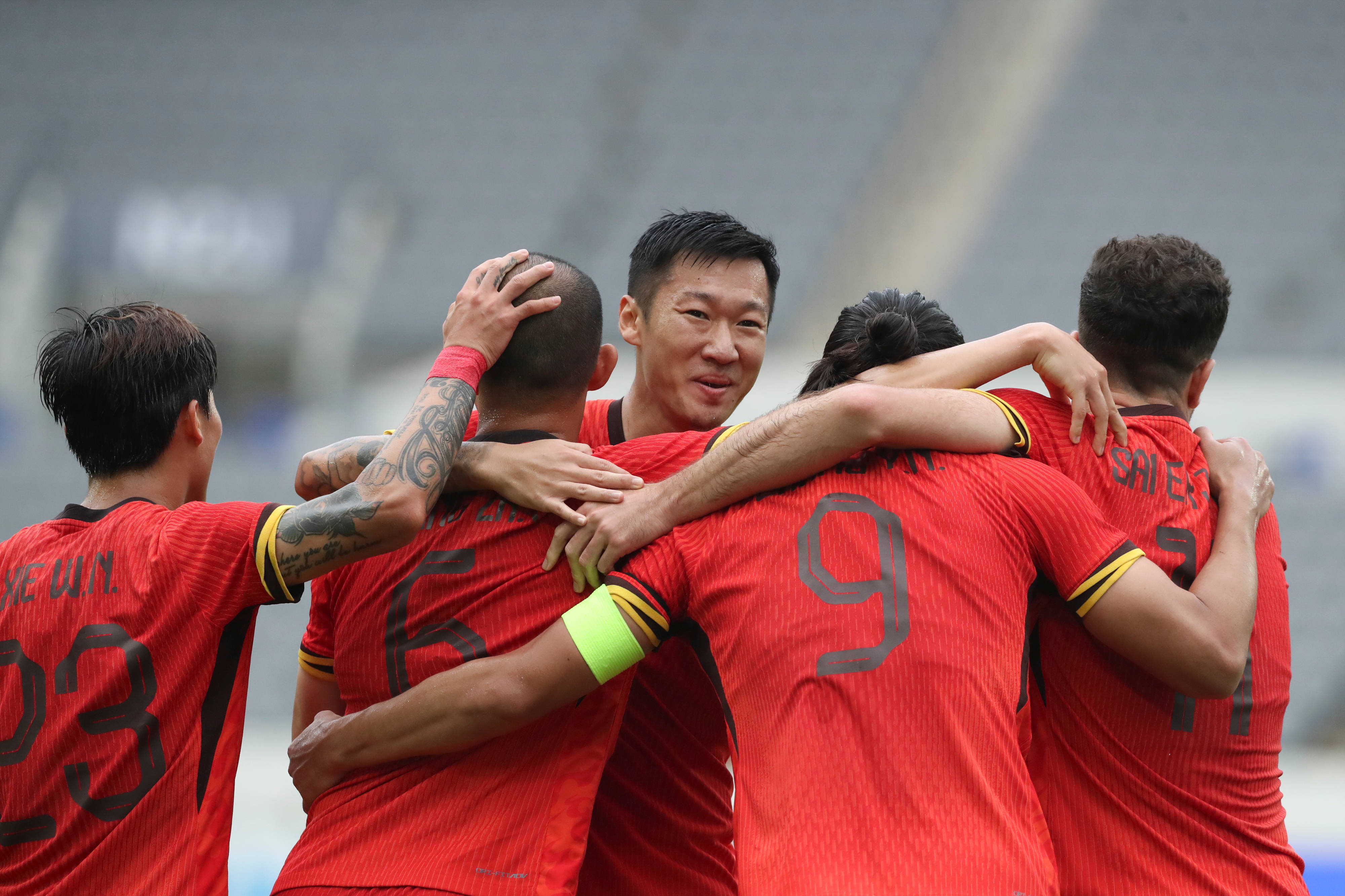 【深度】国足在下行区惯性滑动 三观察点充满矛盾