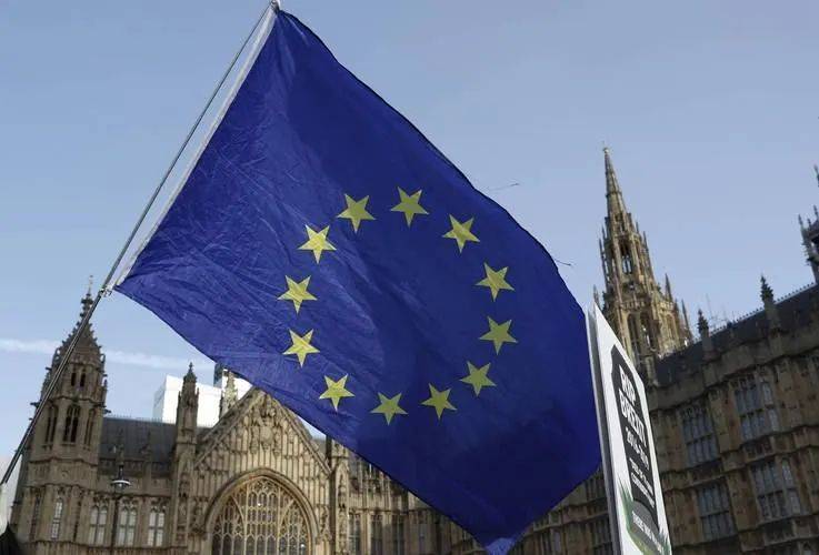 欧盟终于做出正确选择？中方取消制裁后，欧方亮出202页反制清单