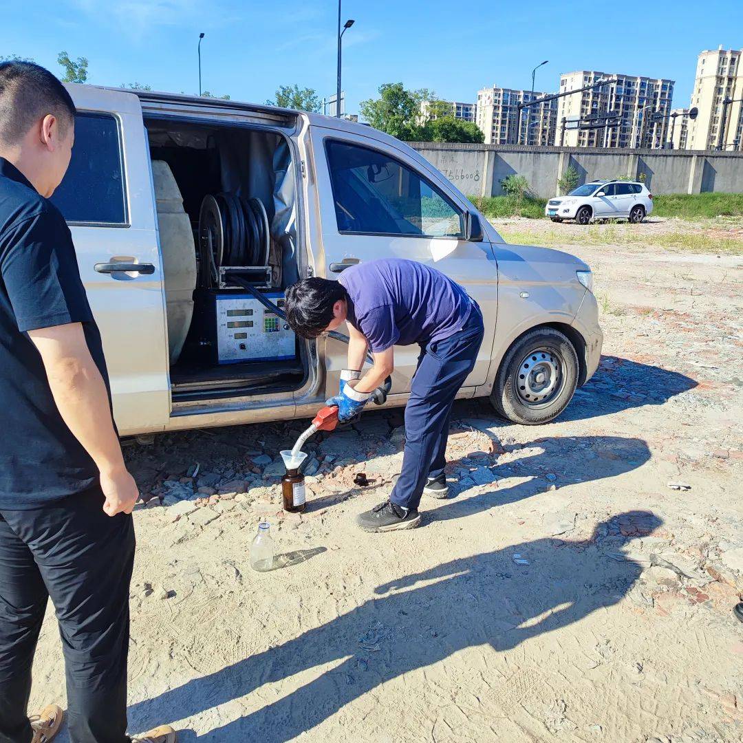 浙江杭州市萧山区:长期非法倒卖柴油 违规设置加油装置