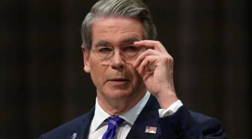 特朗普突然宣布：中美即将握手言和，“关税战”迎来大结局？中方要做好打算