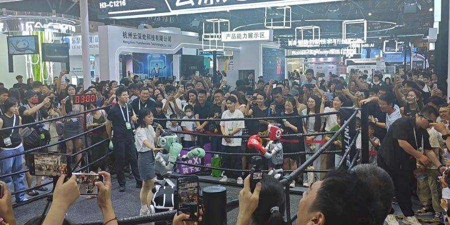 宇树科技王兴兴:目前大模型生成编程对女性程序员更友好