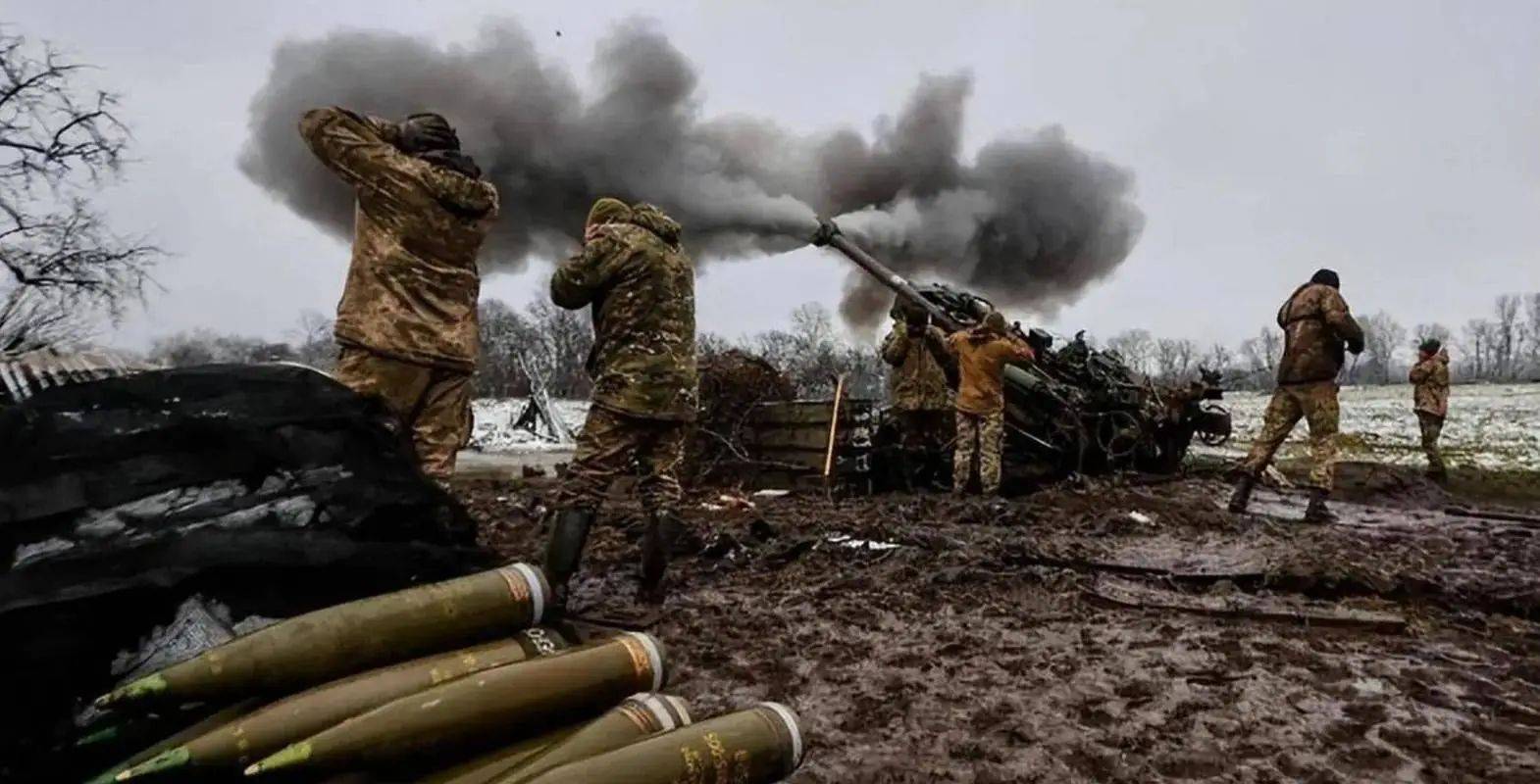 眼含热泪抚棺木，朝鲜领导人自己很清楚，安排不好阵亡将士的身后事，后果可能不堪设想