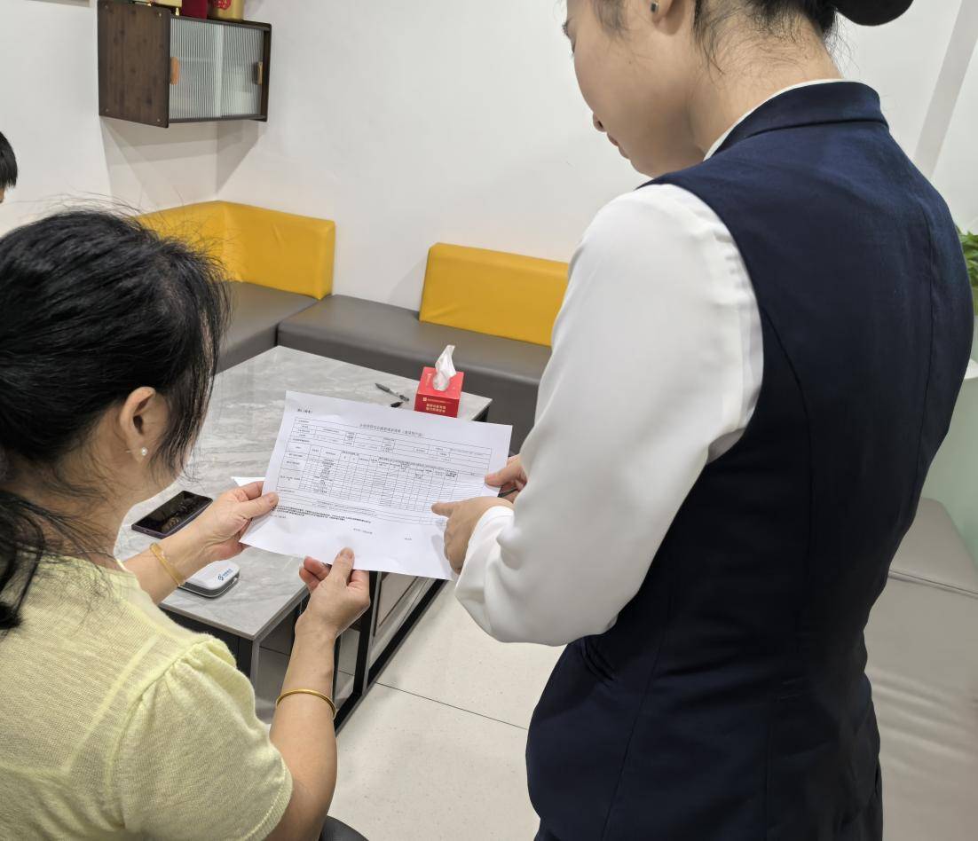 算清融资每一分钱，深圳农商银行“贷款明白纸”帮助企业理清融资账目