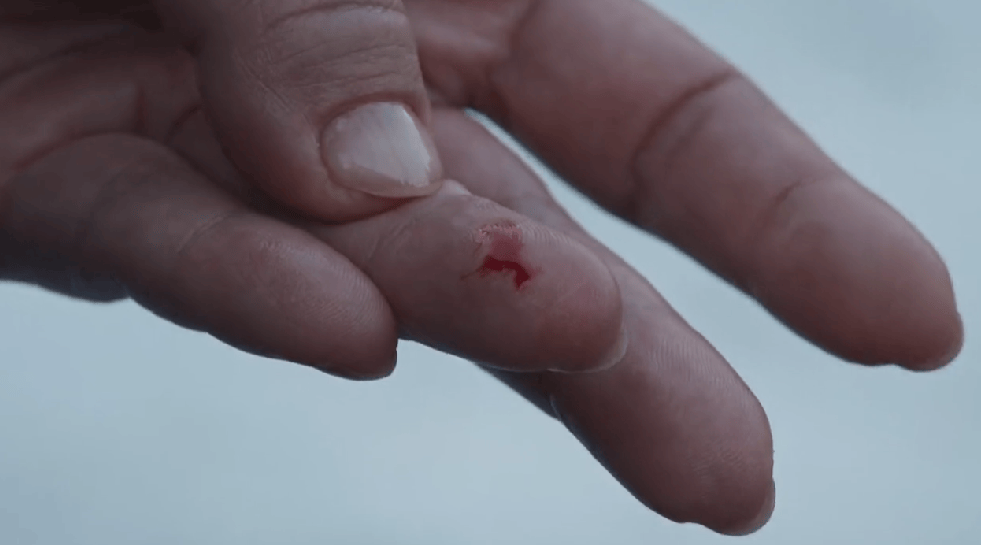 杨幂扮土、欧豪被吹“内娱梁宽植”，但这剧还不够“敢拍”