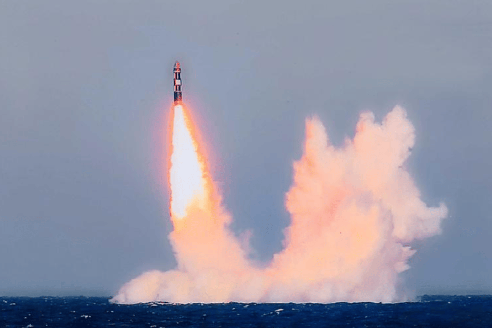 日本在宗谷海峡，探测到一艘核潜艇