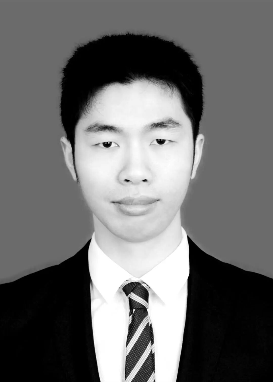 湘潭大学37岁博导突发疾病去世，被评为教授不到一年