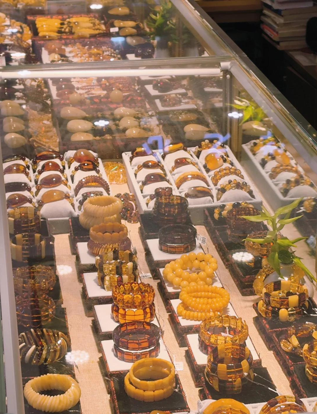 现货黄金吧(现货黄金xau)